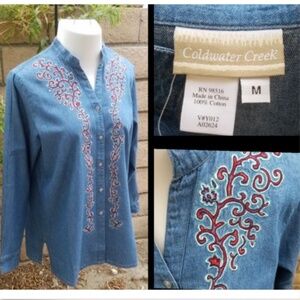 FINAL PRICE ! MEDIUM 14 blue chambray shirt button